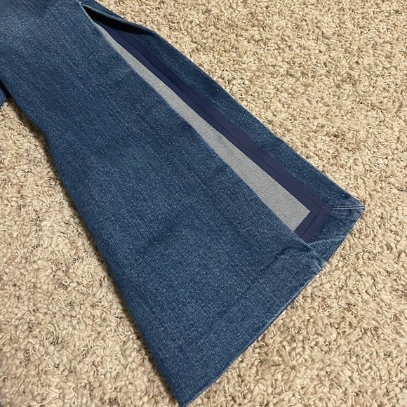 7 for All Mankind Jeans - Picture 6 of 8